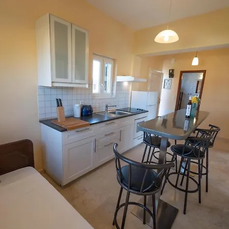Apartament Botzoris *
